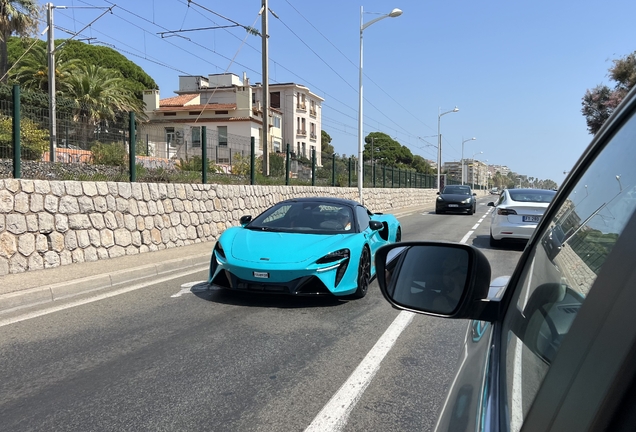 McLaren Artura Spider