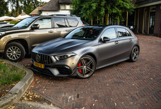 Mercedes-AMG A 45 S W177