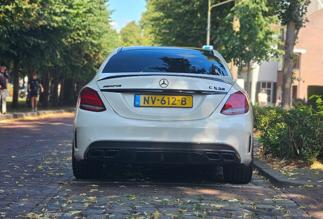 Mercedes-AMG C 63 S W205 Edition 1