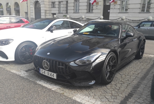 Mercedes-AMG GT 63 C192