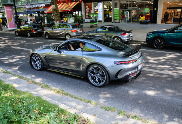 Mercedes-AMG GT 63 Pro C192