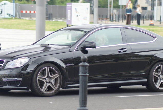 Mercedes-Benz C 63 AMG Coupé