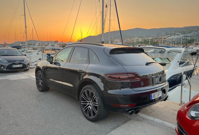 Porsche 95B Macan Turbo MkI