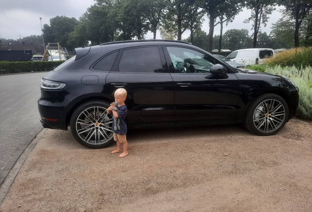 Porsche 95B Macan Turbo MkII