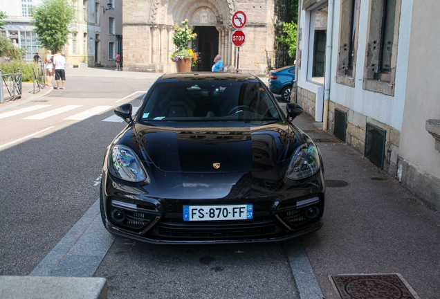 Porsche 971 Panamera Turbo Sport Turismo
