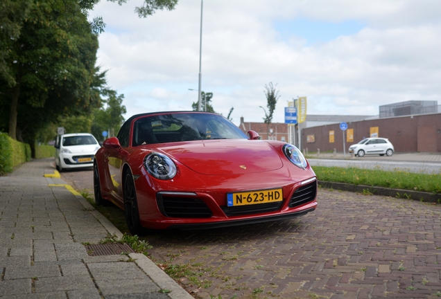 Porsche 991 Carrera 4S Cabriolet MkII