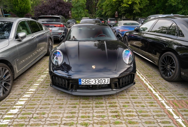 Porsche 992 Carrera 4 GTS MkII