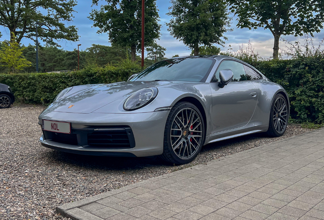 Porsche 992 Carrera 4S MkI