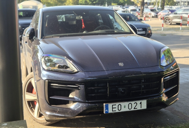 Porsche Cayenne Coupé Turbo E-Hybrid