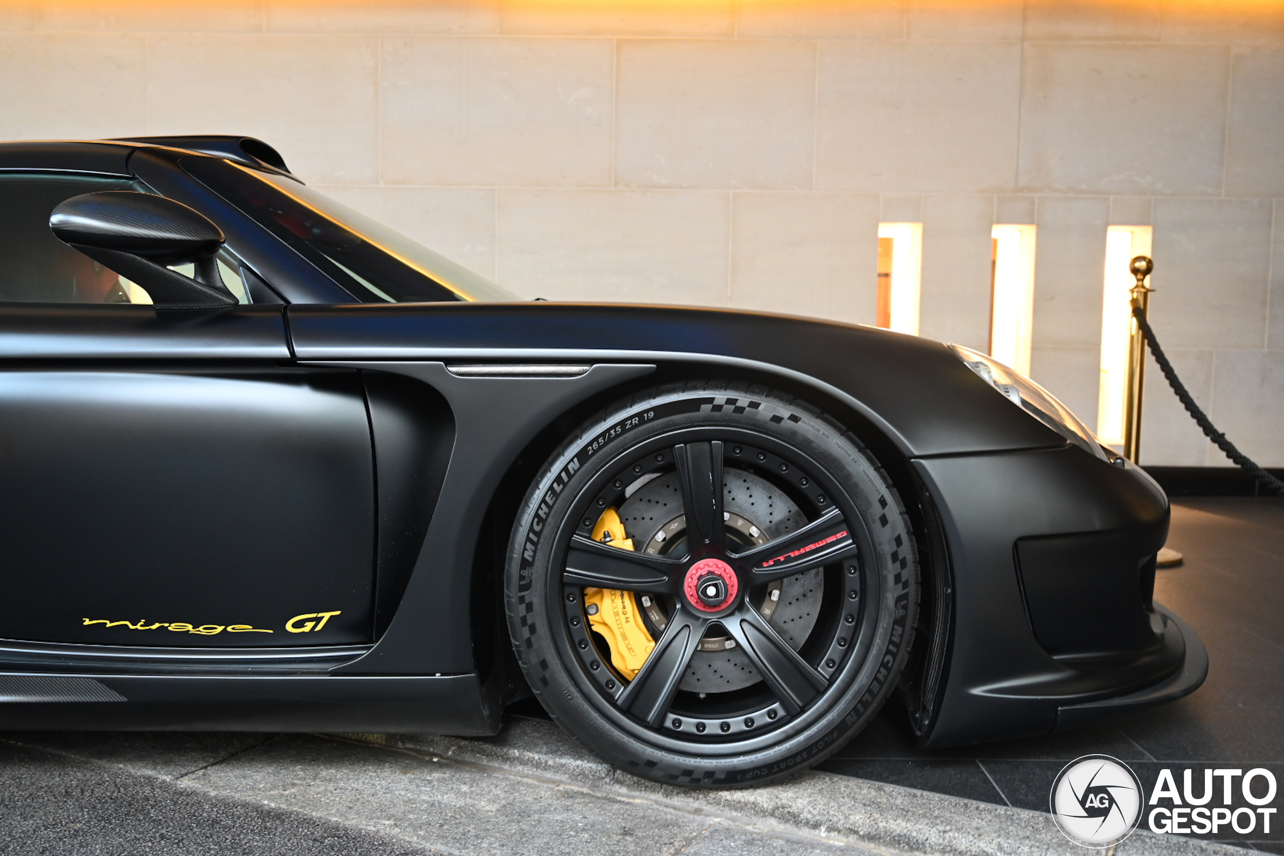 Spark Gemballa Mirage 1988 黒 The Laboratory 1:64 Gemballa Mirage GT Matte Black