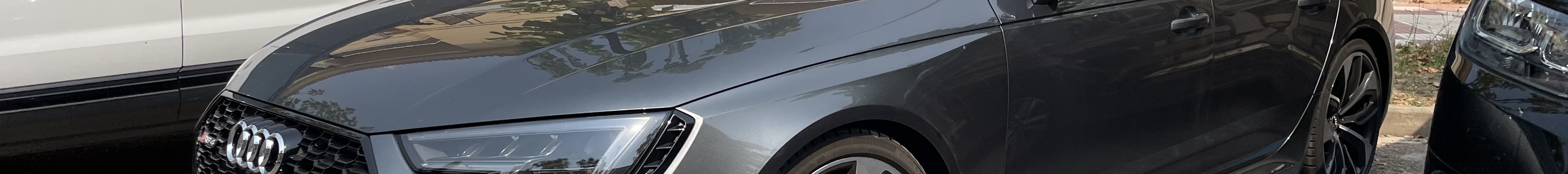 Audi RS4 Avant B9