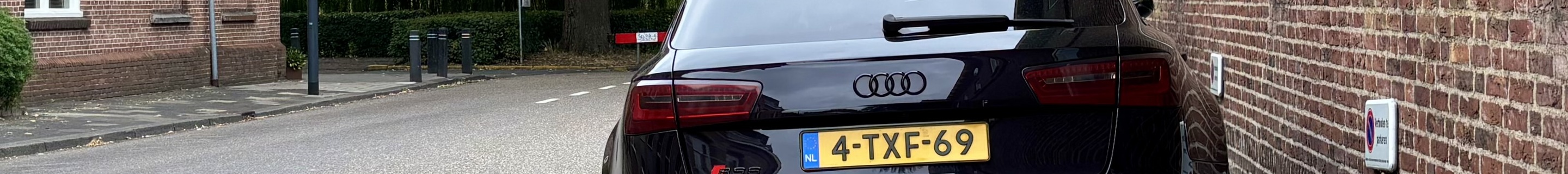 Audi RS6 Avant C7