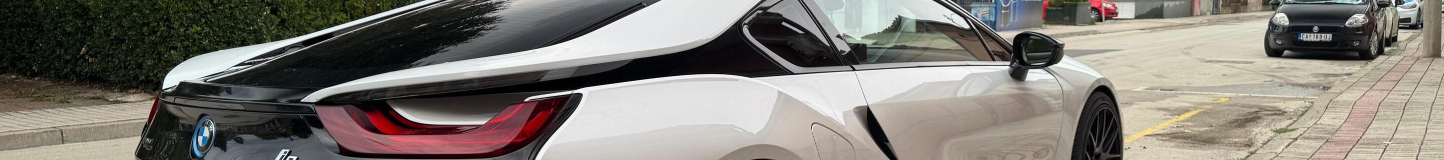 BMW i8