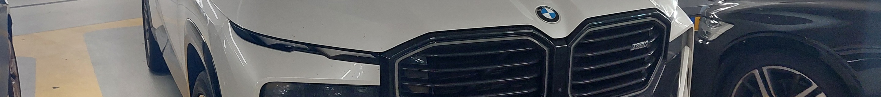 BMW XM G09