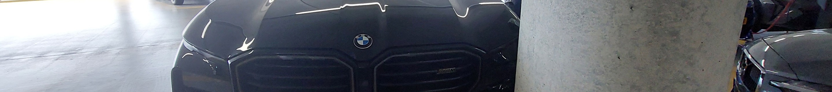 BMW XM G09