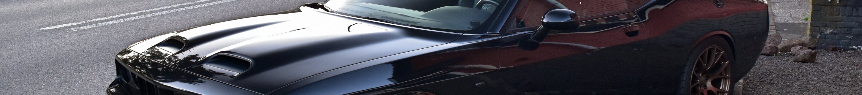 Dodge Challenger SRT-8 392