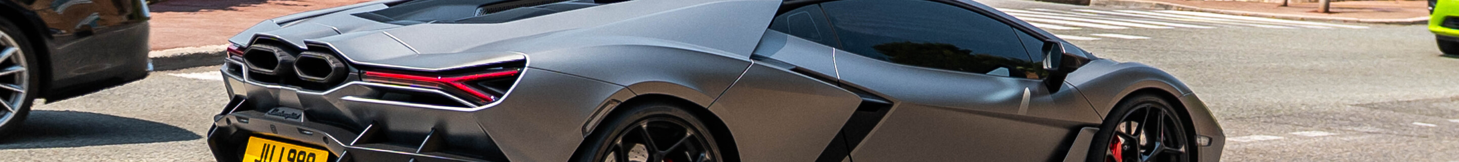 Lamborghini Revuelto