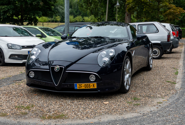Alfa Romeo 8C Competizione