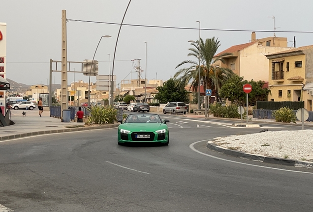 Audi R8 V10 Plus Spyder 2017