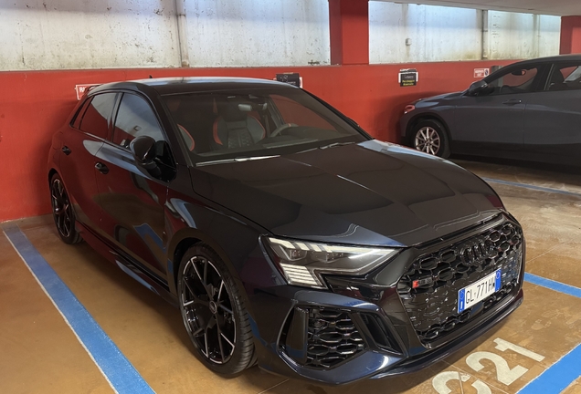 Audi RS3 Sportback 8Y