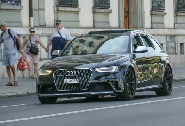Audi RS4 Avant B8