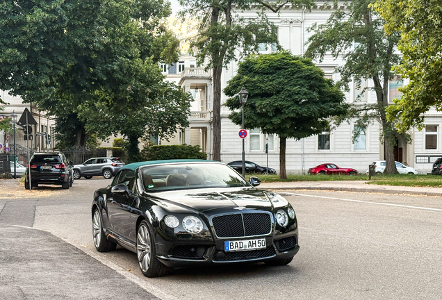 Bentley Continental GTC V8