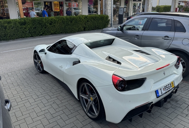 Ferrari 488 Spider