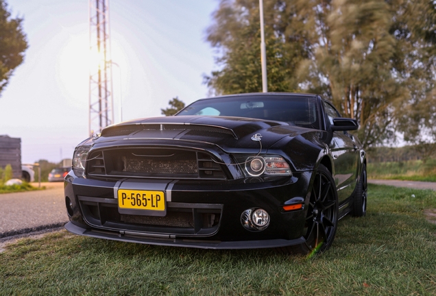 Ford Mustang GT 2013