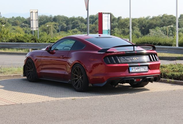 Ford Mustang GT 2015