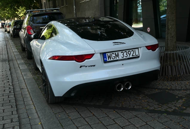 Jaguar F-TYPE S Coupé