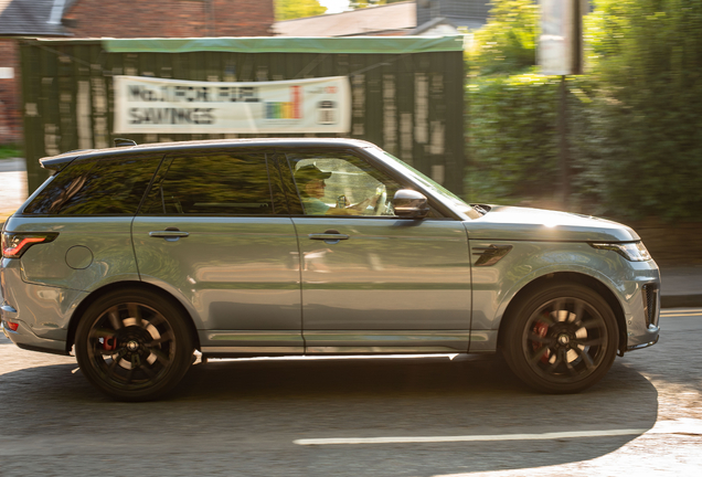 Land Rover Range Rover Sport SVR 2018 Carbon Edition