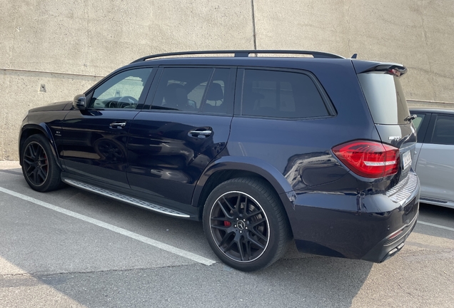 Mercedes-AMG GLS 63 X166