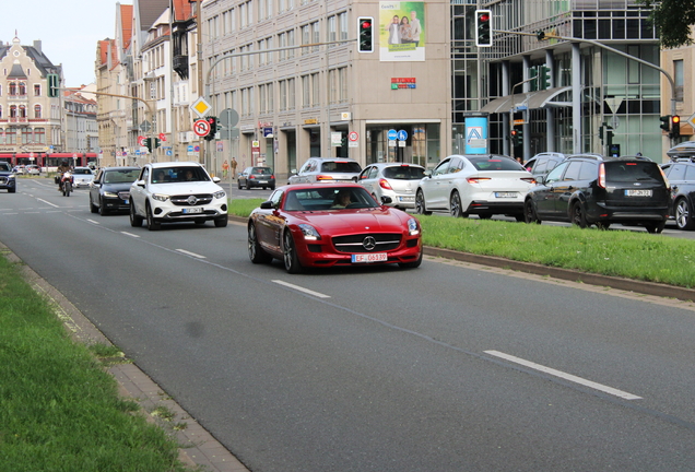 Mercedes-Benz SLS AMG