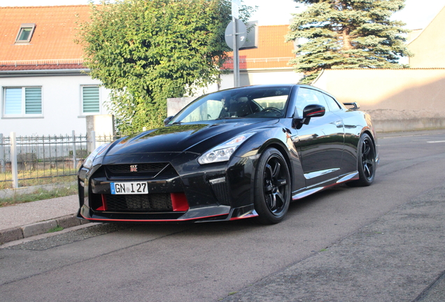 Nissan GT-R 2017