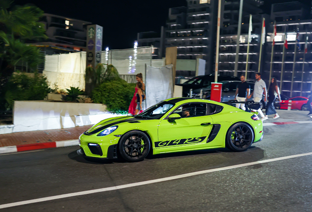 Porsche 718 Cayman GT4 RS Weissach Package