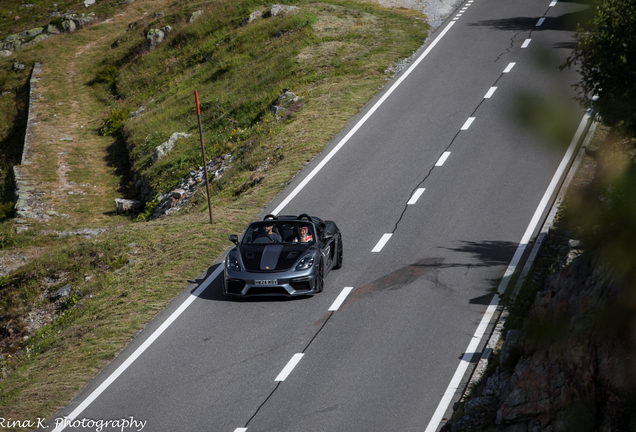 Porsche 718 Spyder RS Weissach Package
