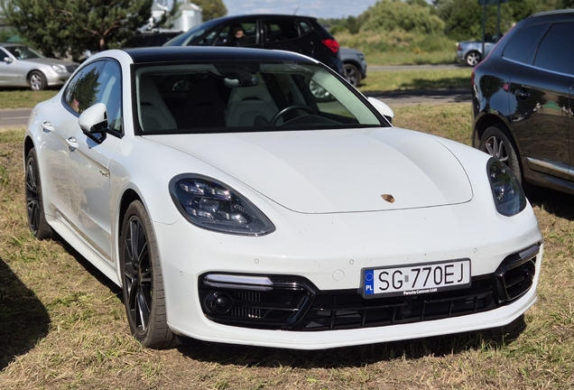 Porsche 971 Panamera Turbo S E-Hybrid MkI