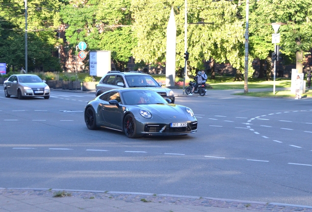 Porsche 992 Carrera 4 GTS MkI