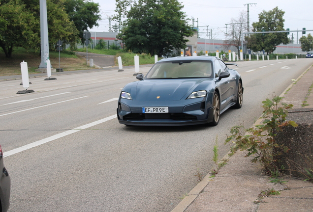 Porsche Taycan Turbo GT Weissach Package