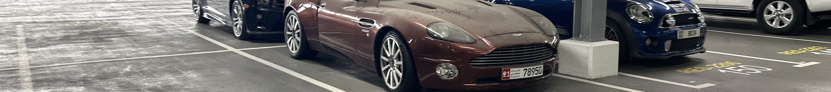 Aston Martin Vanquish S