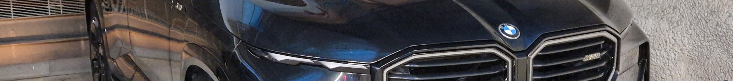 BMW XM G09