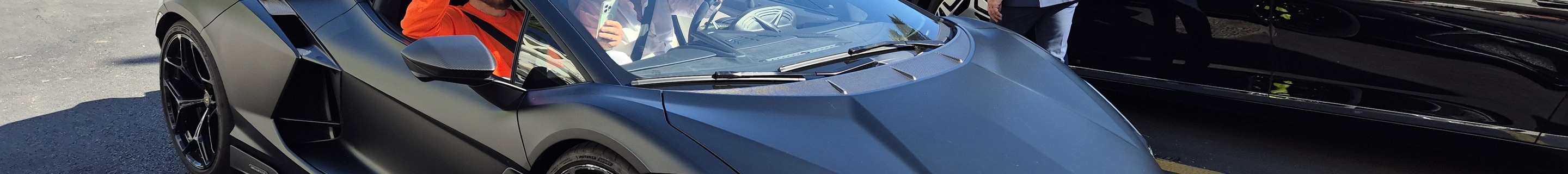 Lamborghini Revuelto