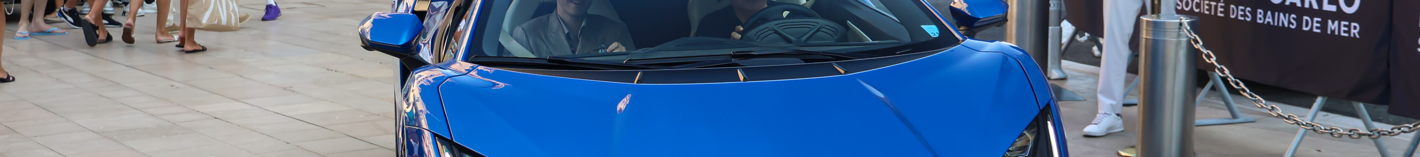 Lamborghini Revuelto