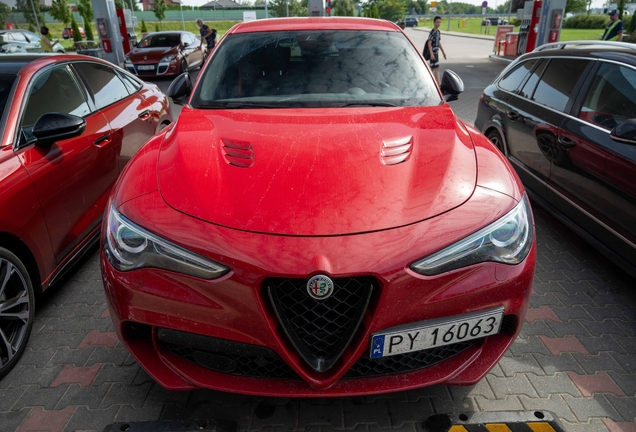 Alfa Romeo Stelvio Quadrifoglio 2020