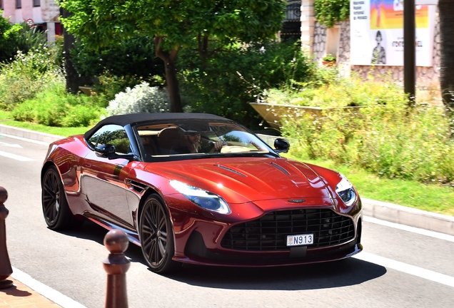 Aston Martin DB12 Volante