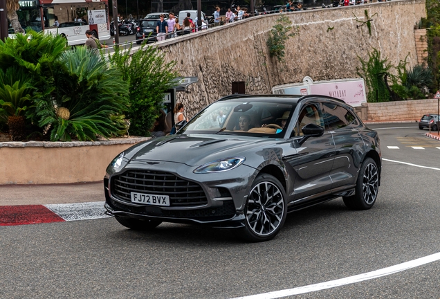 Aston Martin DBX707