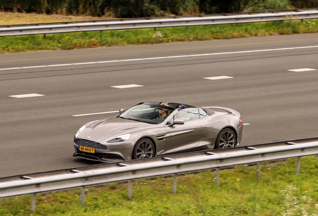 Aston Martin Vanquish Volante