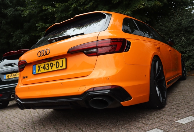 Audi RS4 Avant B9