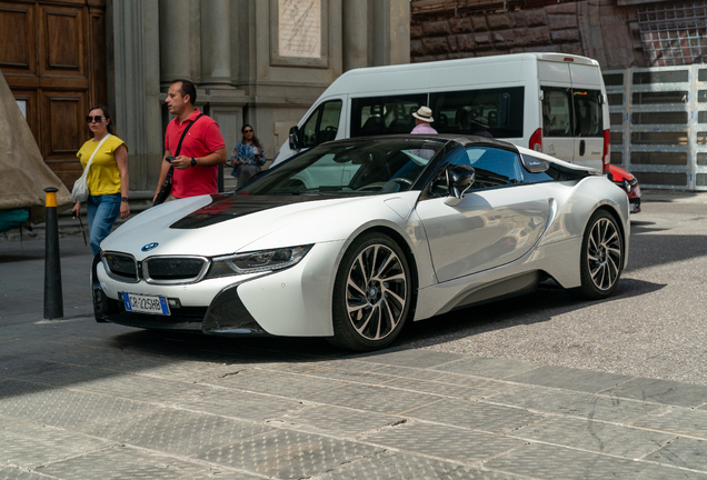 BMW i8 Roadster