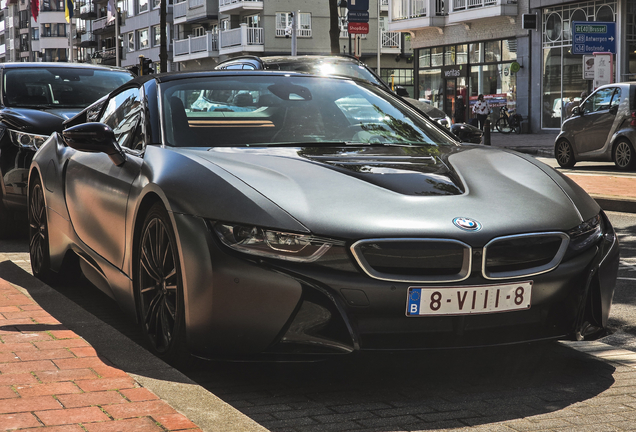 BMW i8 Roadster